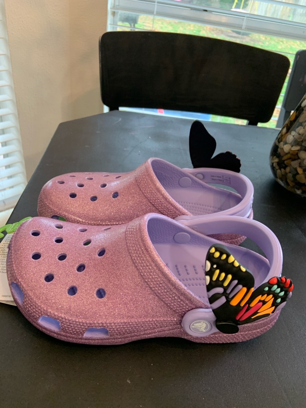 Kids Glitter Lavender Clog Sandals with Butterfly Charms - Picture 2 of 6